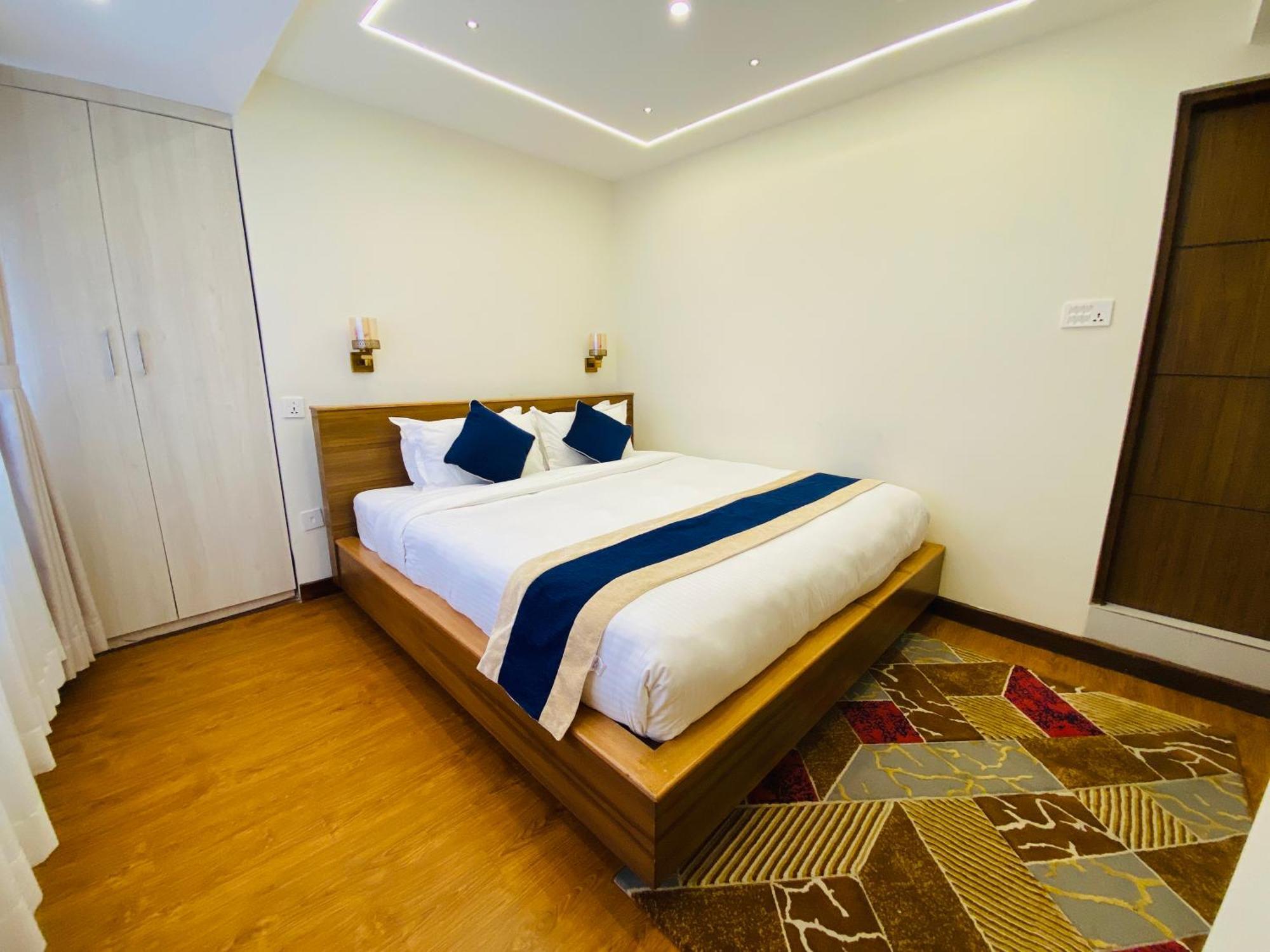 Kathmandu Business Hotel Dış mekan fotoğraf