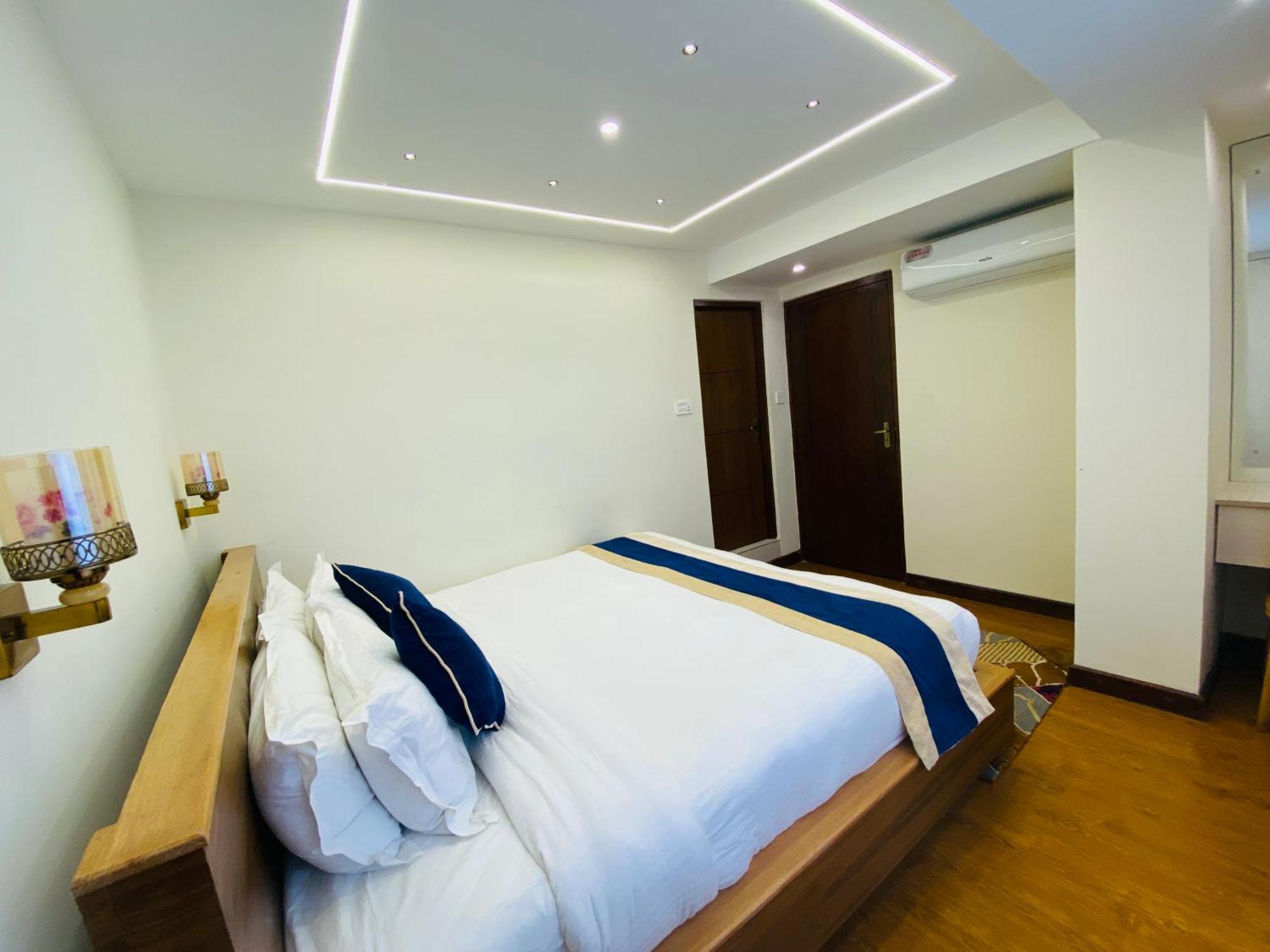 Kathmandu Business Hotel Dış mekan fotoğraf