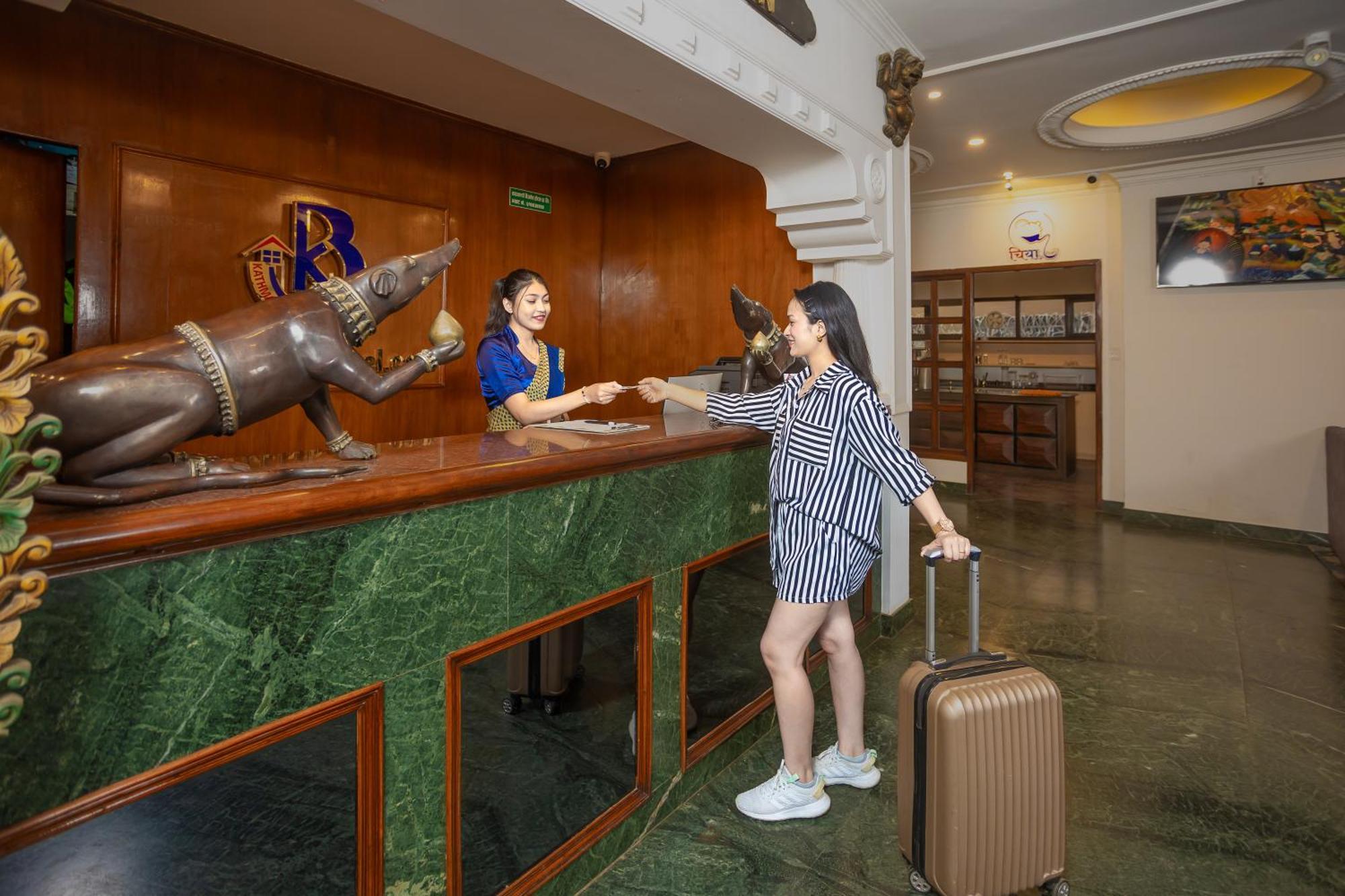 Kathmandu Business Hotel Dış mekan fotoğraf