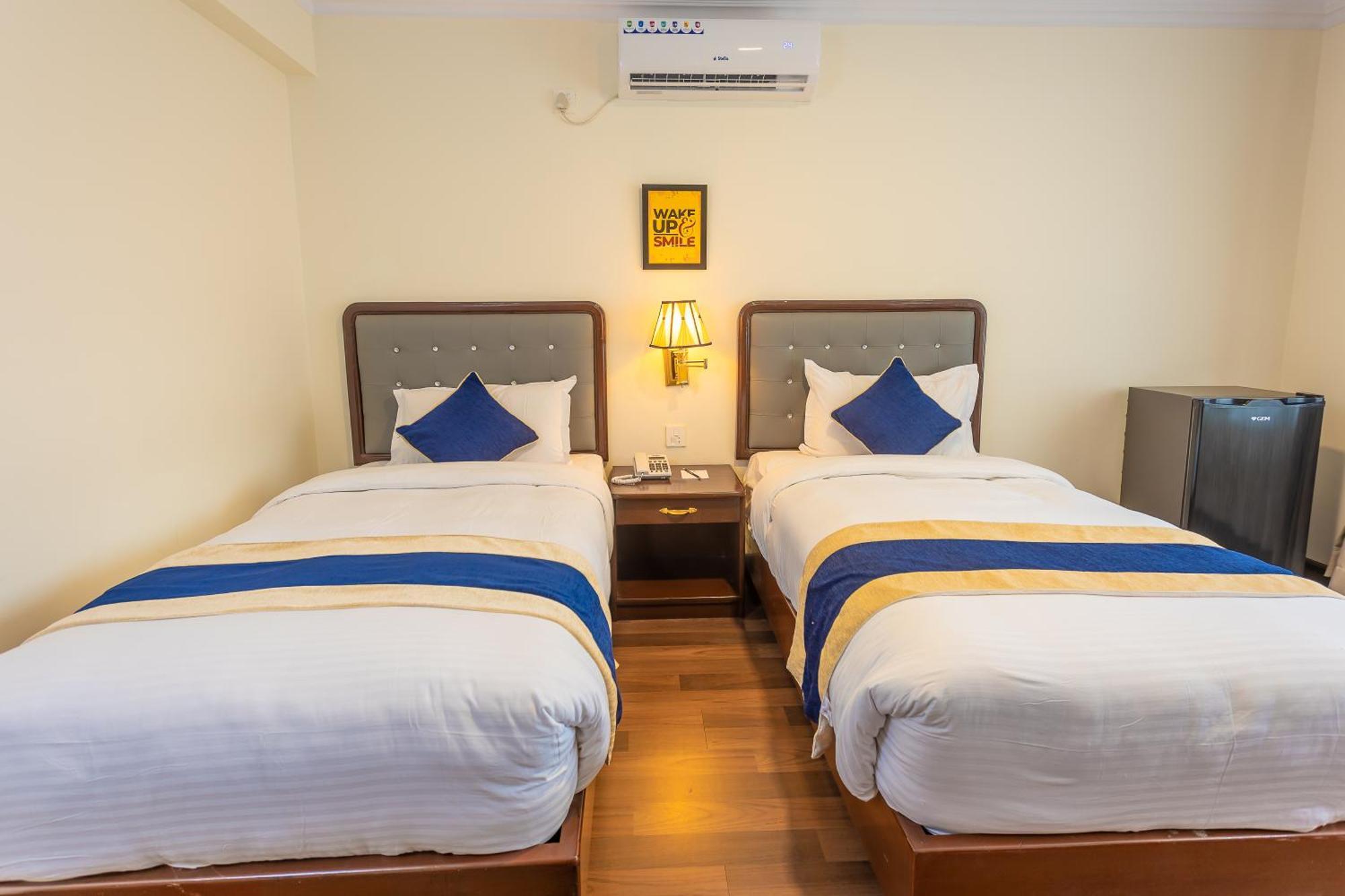 Kathmandu Business Hotel Dış mekan fotoğraf
