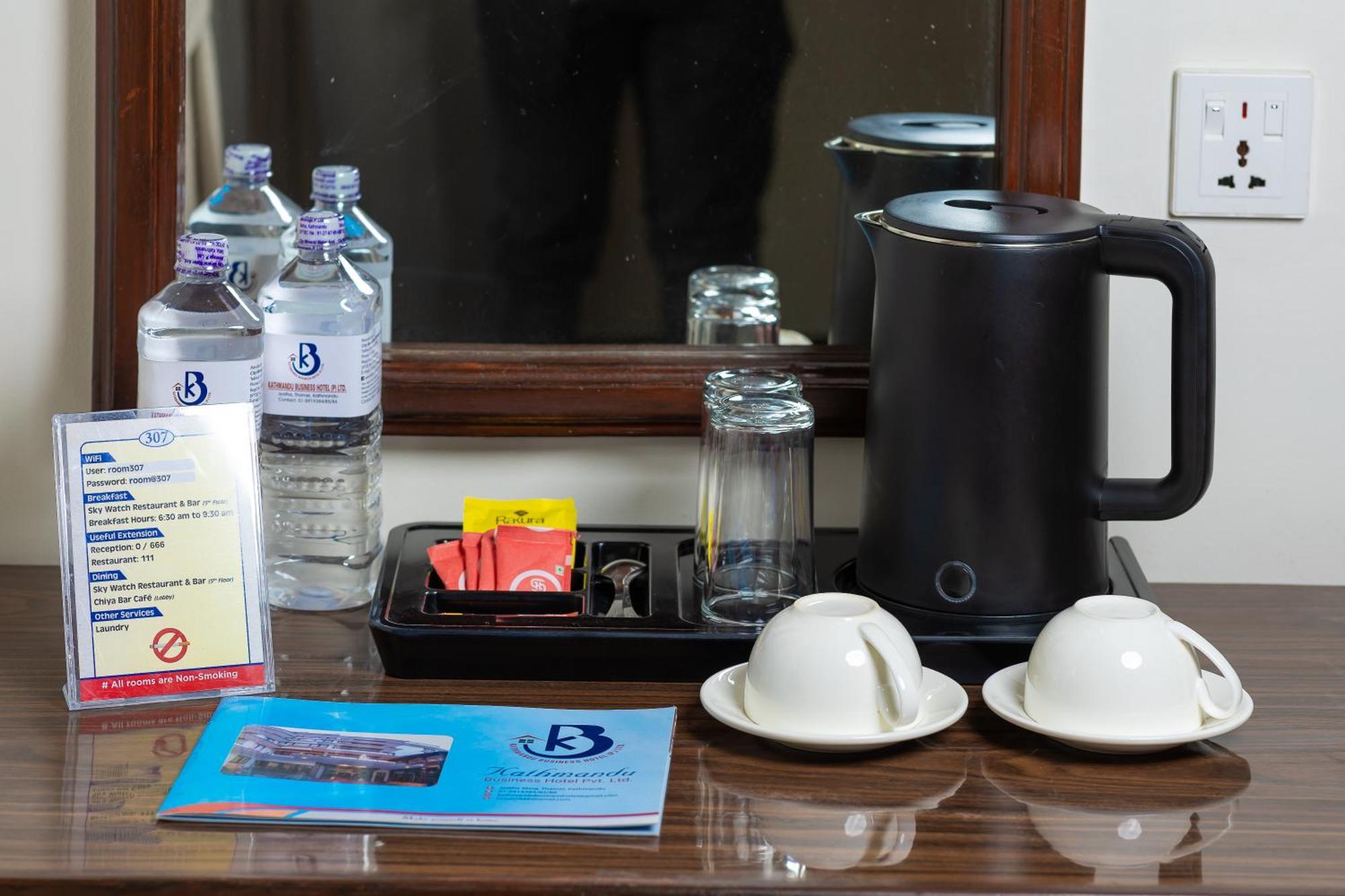 Kathmandu Business Hotel Dış mekan fotoğraf