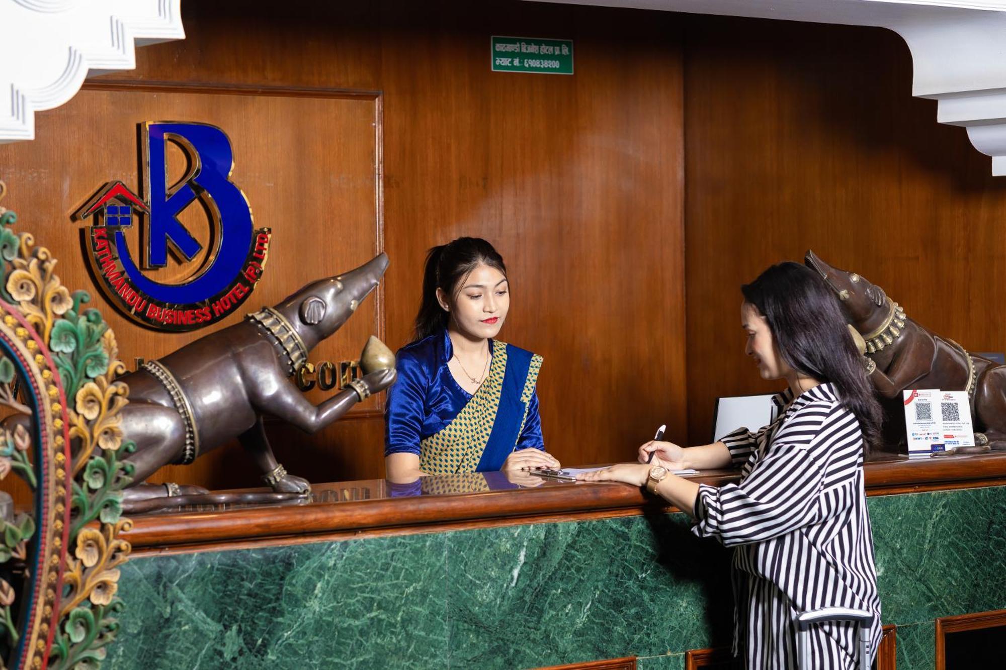 Kathmandu Business Hotel Dış mekan fotoğraf
